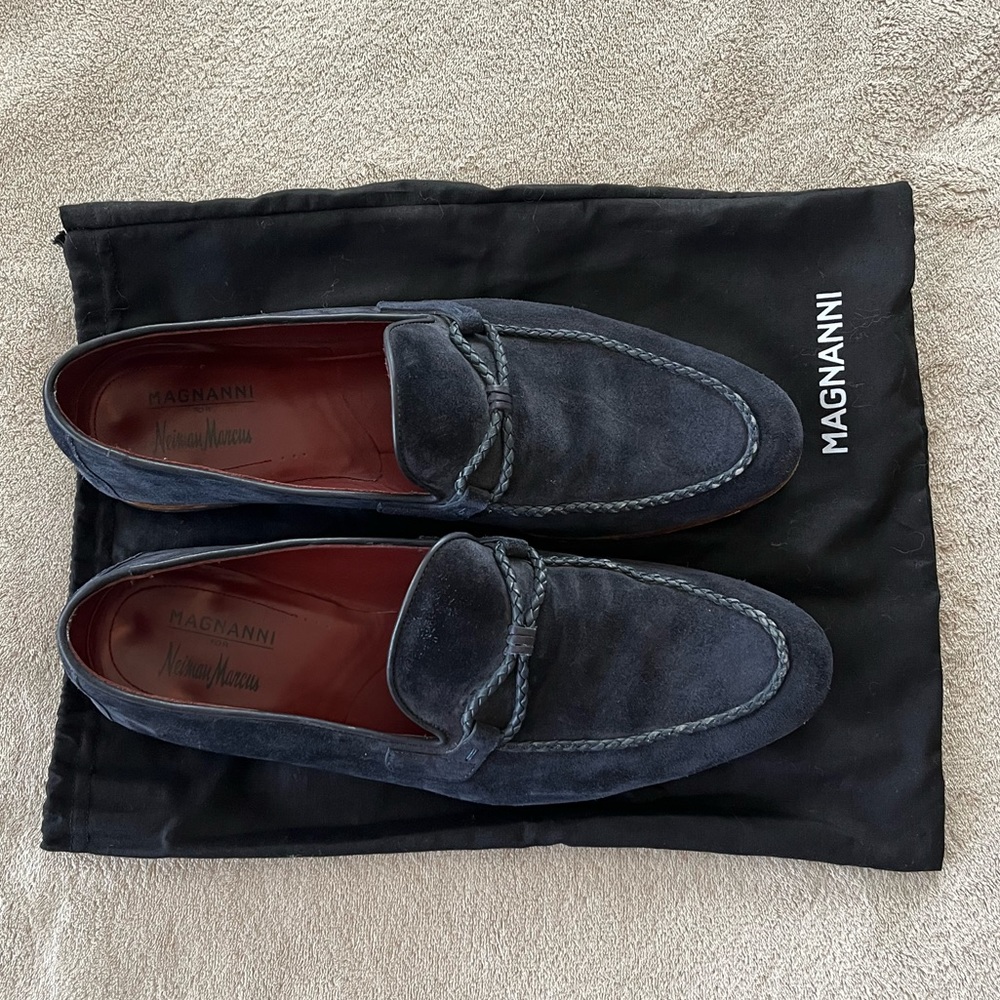 COPY - Magnanni blue suede loafer